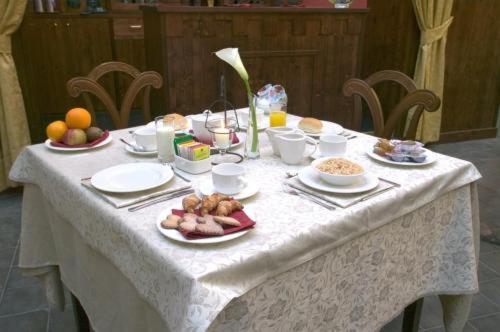 Del Duca Hotel Cava Manara